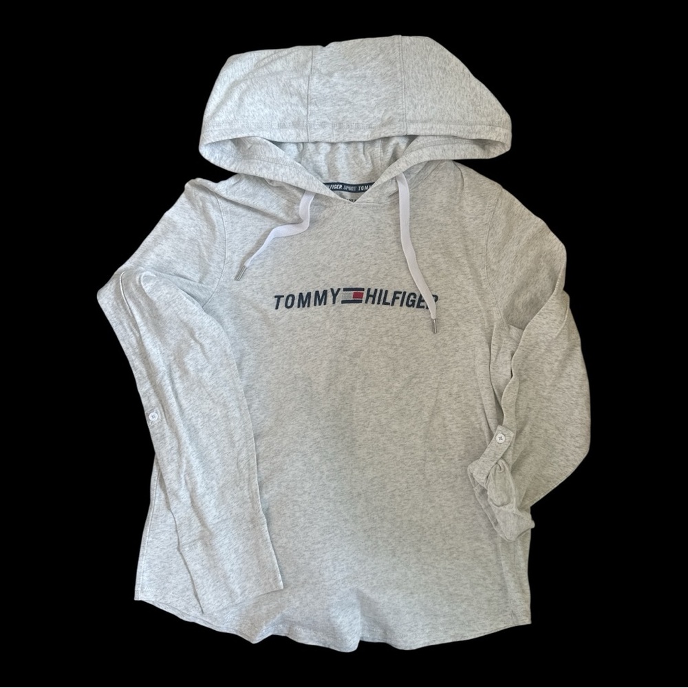 Tommy Hilfiger Light Gray Pullover NWOT